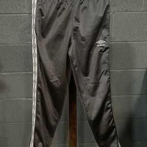 Umbro Charcoal Pants with Geometric White Stripe